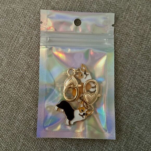 Corgi Keychain / Zipper Pull - 2 Keychains - Picture 2 of 7